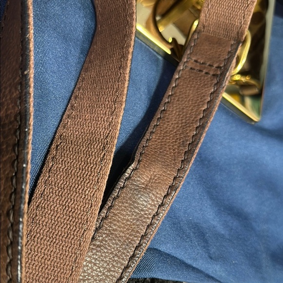 Fossil Leather Brown & Tan Crossbody Bag with Timeless Design EUC - Picture 7 of 16